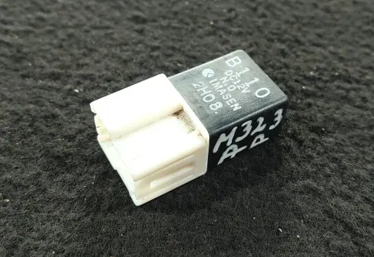 Mazda 323 F Other relay 2F2L