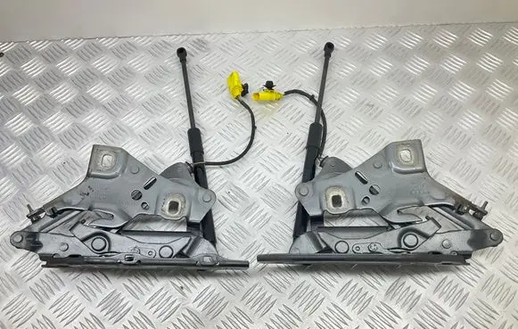 Audi A4 S4 B9 Engine bonnet/hood hinges 8W0823302E 8W0823301E 8W0823359B