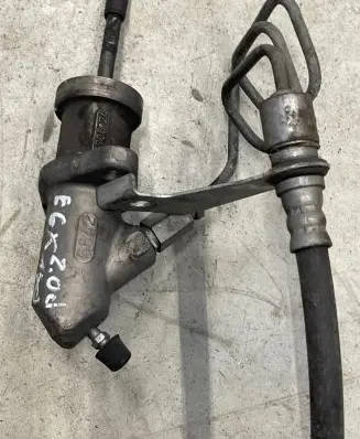 BMW 5 E60 E61 Clutch master cylinder CCT20J