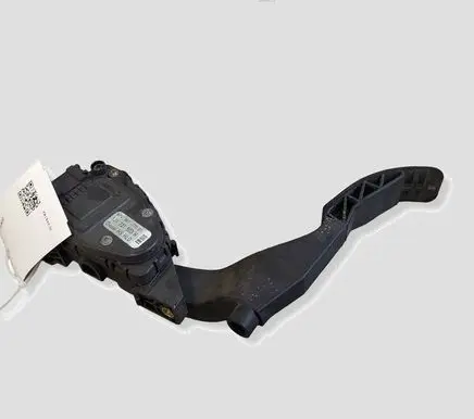 Volkswagen Golf IV Accelerator throttle pedal 1J1721503H 6PV00777001