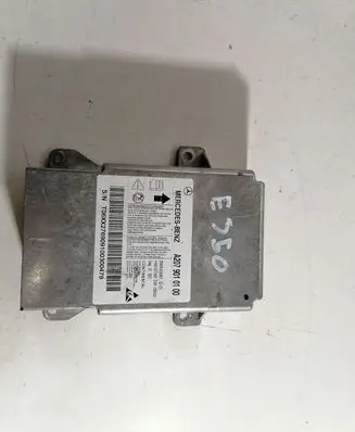 Mercedes-Benz E C207 W207 Air suspension control unit module (rear) A2079010100