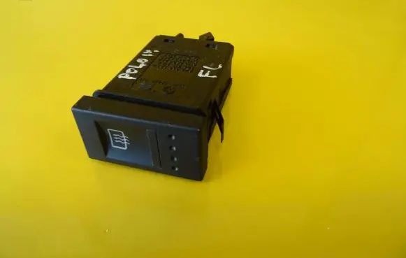 Volkswagen Polo IV 9N3 Windscreen/window heater switch 6K0959561B