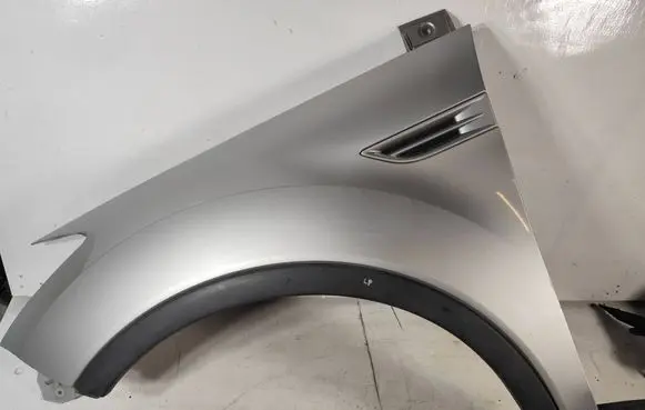 Ford Kuga I Fender 8V4116016A 8V4116010A 8V4116016B