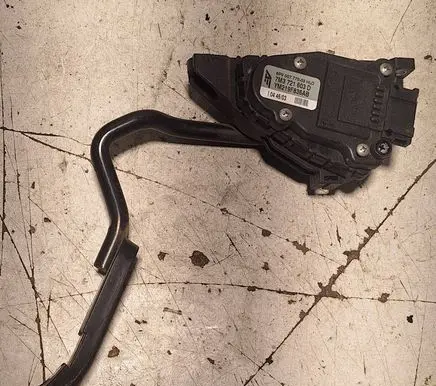 Volkswagen Sharan Accelerator throttle pedal 7M3721603D 6PV00777003 YM219F836AB
