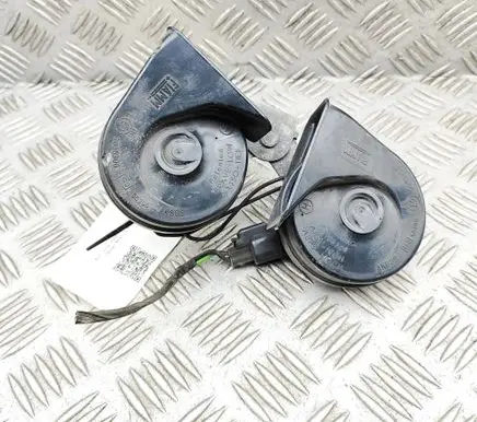 Jaguar XK8 - XKR Horn signal 3W8313A803AB C2N3582