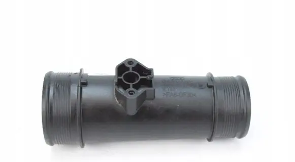 Volkswagen Touareg III Intake resonator 4M0145673J