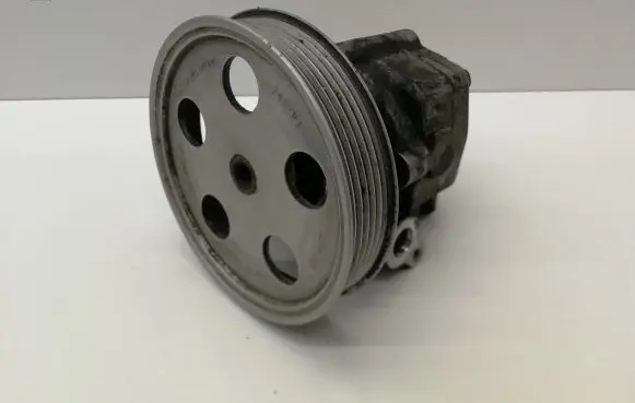 Audi A4 S4 B8 8K Power steering pump 8K0145154F 06H145255A