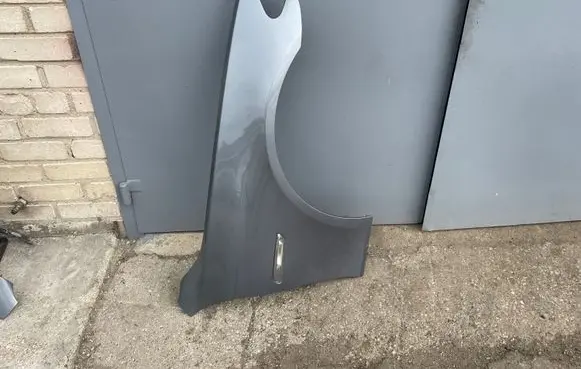 BMW 5 F10 F11 Fender 7248660