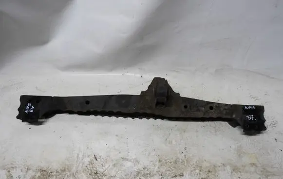 Toyota Auris 150 Engine mounting bracket