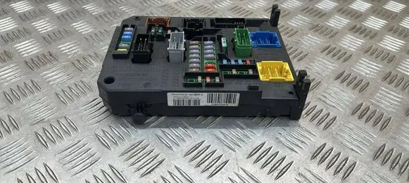Peugeot 508 RXH Fuse module 9665547580