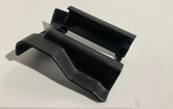 Mercedes-Benz E W211 Front driver seat rail trim 2119192520 77020005