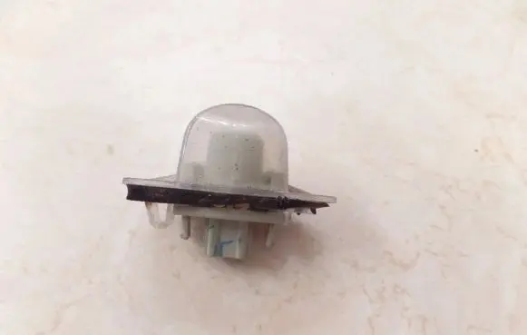 Honda FR-V Number plate light