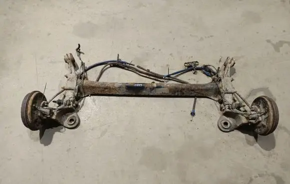 Peugeot 1007 Rear subframe 