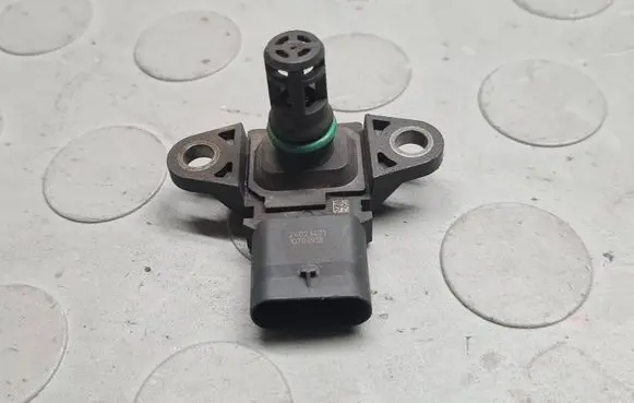BMW X3 F25 Air pressure sensor 7599042 A2C53358214