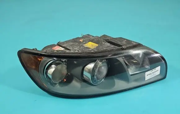 Volvo V50 Headlight/headlamp 30698653 IMPRK1530919