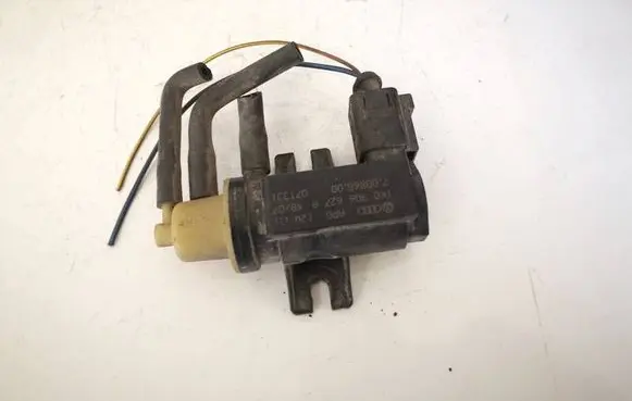 Seat Leon (1P) Turbo solenoid valve 1K0906627A