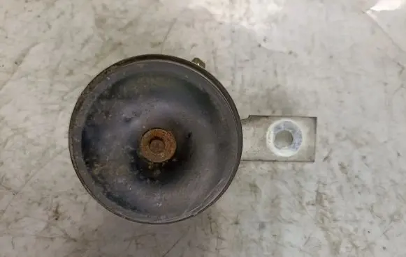 Peugeot 4007 Horn signal 004041 KMG70