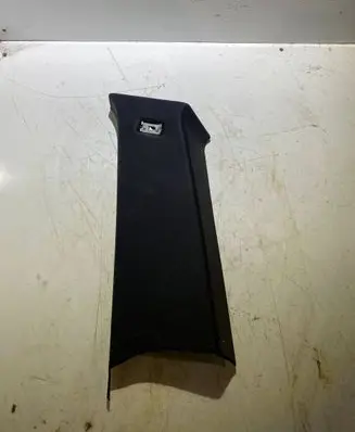 BMW X3 E83 (C) pillar trim 3330490