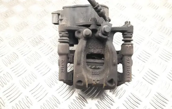 Mercedes-Benz CLA C118 X118 Rear brake caliper L72856AD