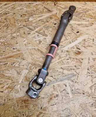 Toyota RAV 4 (XA40) Steering column universal joint
