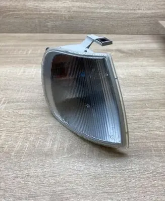 Volkswagen Polo III 6N 6N2 6NF Front indicator light 6N0953050C