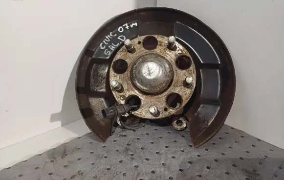 Honda Civic Rear wheel hub