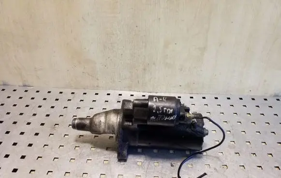 Audi A4 S4 B6 8E 8H Starter motor 0001109021 059911023H