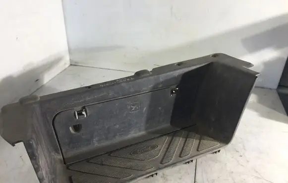 Ford Transit Front sill trim cover YC15V13200