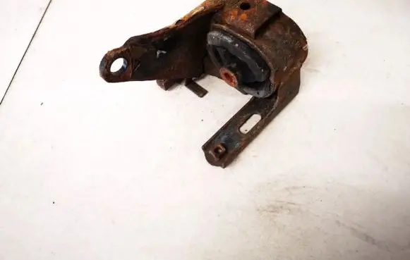 Toyota RAV 4 (XA20) Engine mount bracket 1237228030 12372-28030