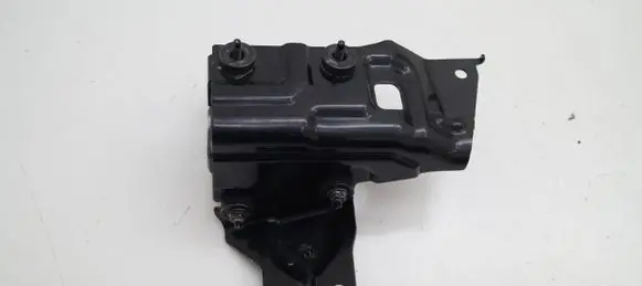 Nissan X-Trail T32 ABS pump bracket 