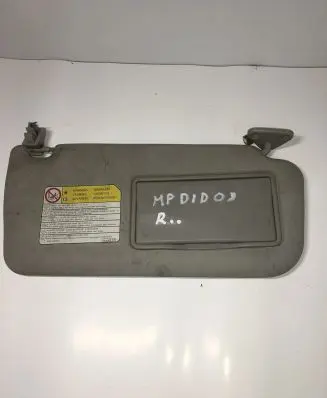 Mitsubishi Pajero Sun visor