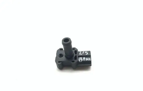 Jaguar XK8 - XKR Fuel pressure sensor LNG1624AA