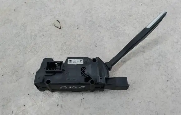 Citroen C4 Grand Picasso Gear shift switch/knob 96811352XT