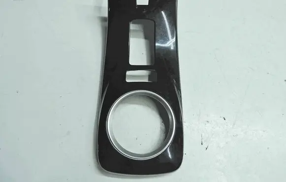 Nissan Leaf I (ZE0) Gear shifter surround trim plastic 969413NA0B 969153NA0A