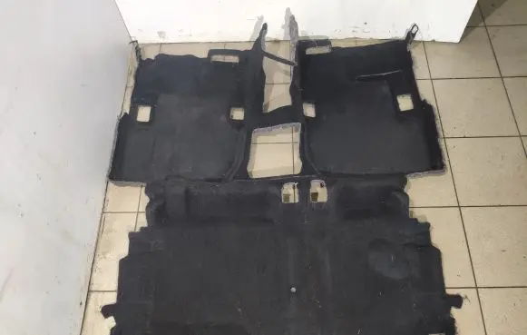 Mitsubishi Outlander Interior carpet 7270B119