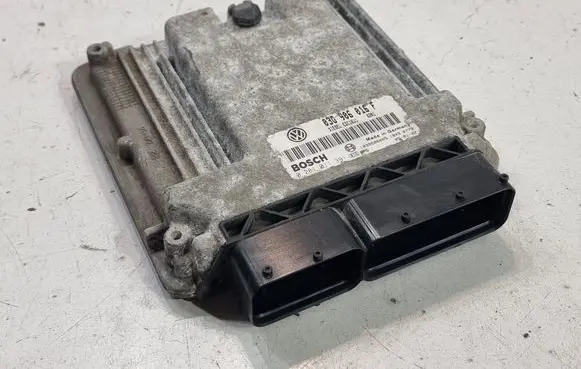 Skoda Octavia Mk2 (1Z) Engine control unit/module 03G906016F