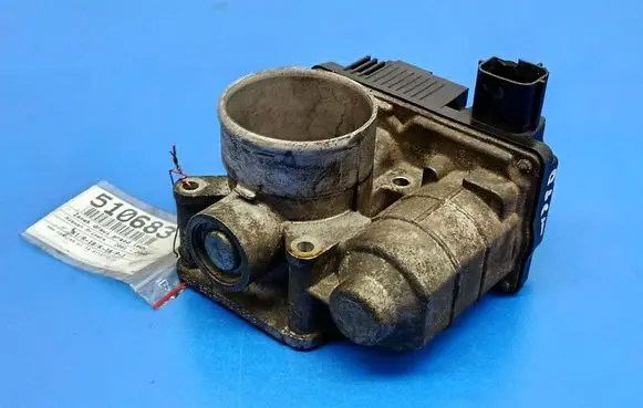 Nissan Primera Throttle body valve