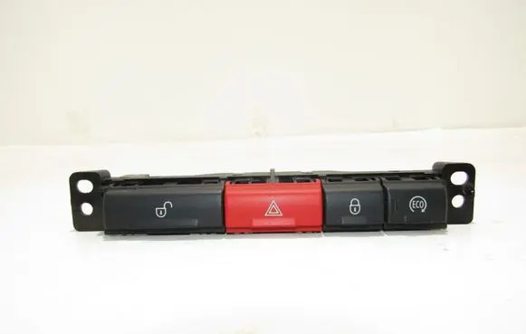 Multifunctional control switch/knob