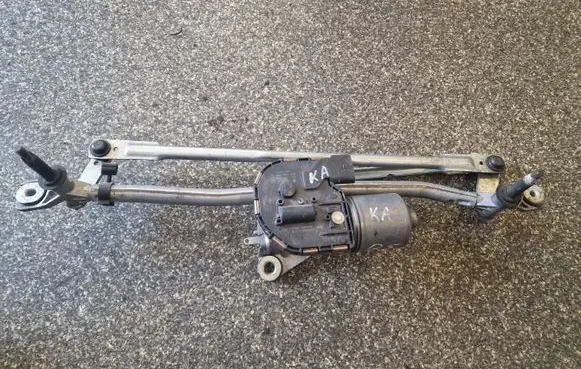 Audi Q5 SQ5 Front wiper linkage and motor
