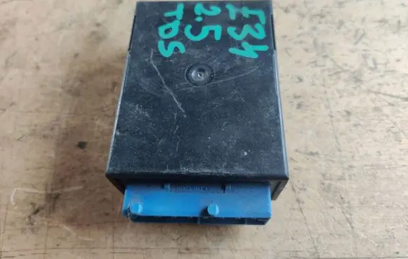 BMW 5 E34 Window wiper relay 61358359031 8359031