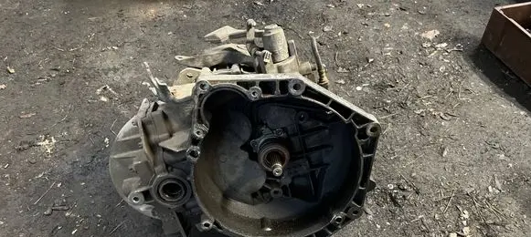 Fiat Grande Punto Manual 5 speed gearbox 