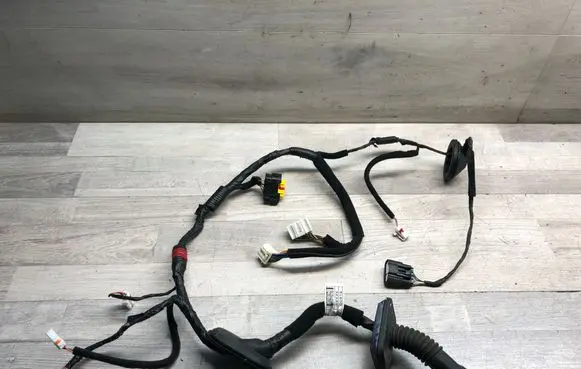 Hyundai i40 Front door wiring loom 91600 3Z330