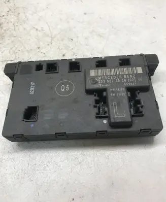 Mercedes-Benz C W203 Door control unit/module 2038205526