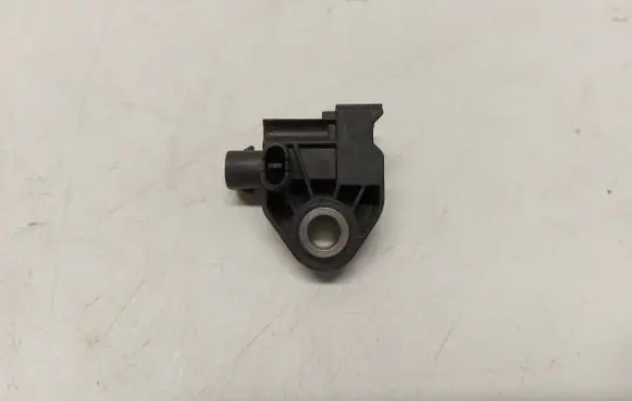 Mercedes-Benz EQC Airbag deployment crash/impact sensor A2139051300JLK01