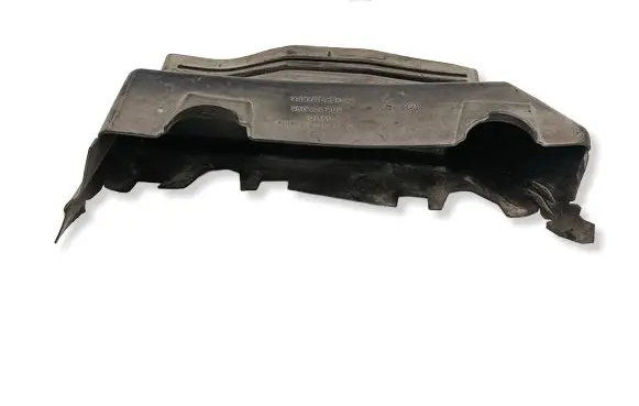 Volkswagen Touareg II Air intake duct part 7P6121395