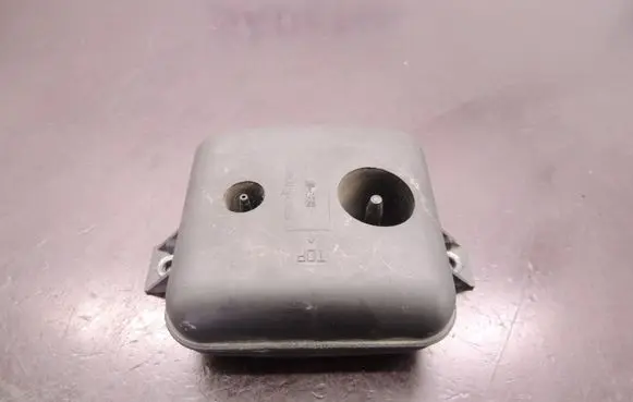 Opel Vectra C Vacuum air tank 24456686 D202