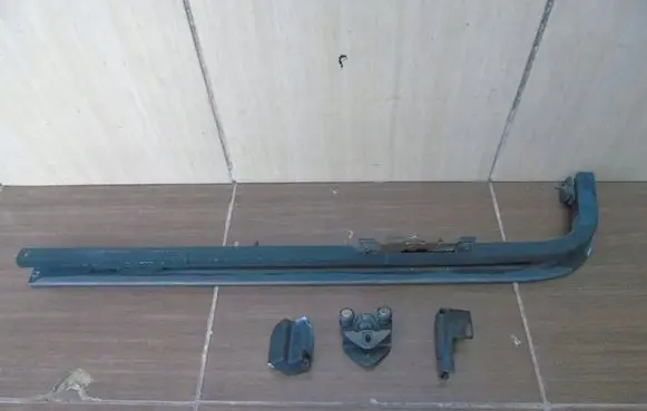 Ford Connect Sliding door upper top rail 
