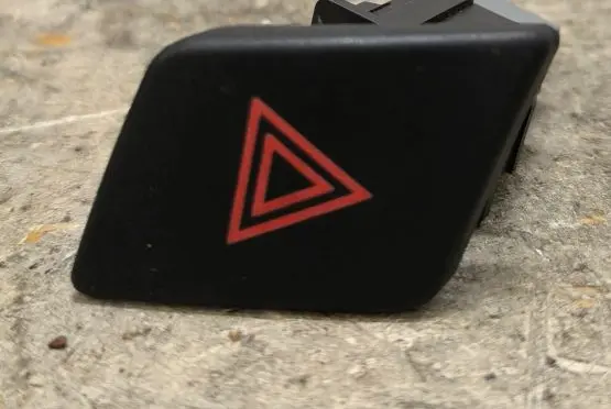 Toyota Yaris Hazard light switch