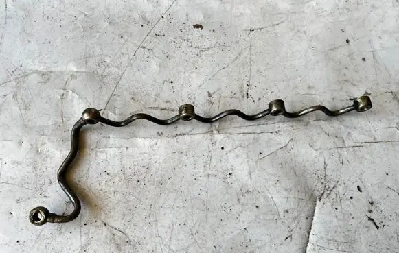 Toyota Land Cruiser (J120) Fuel return line/hose