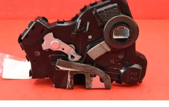 Subaru Justy Front door lock 